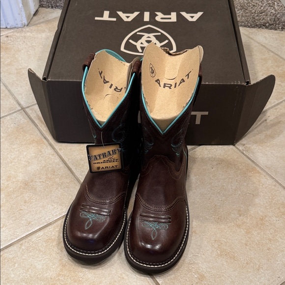 Ariat Fatbaby Heritage Dapper - Dark Brown Boots with Teal Stitching - Picture 1 of 9